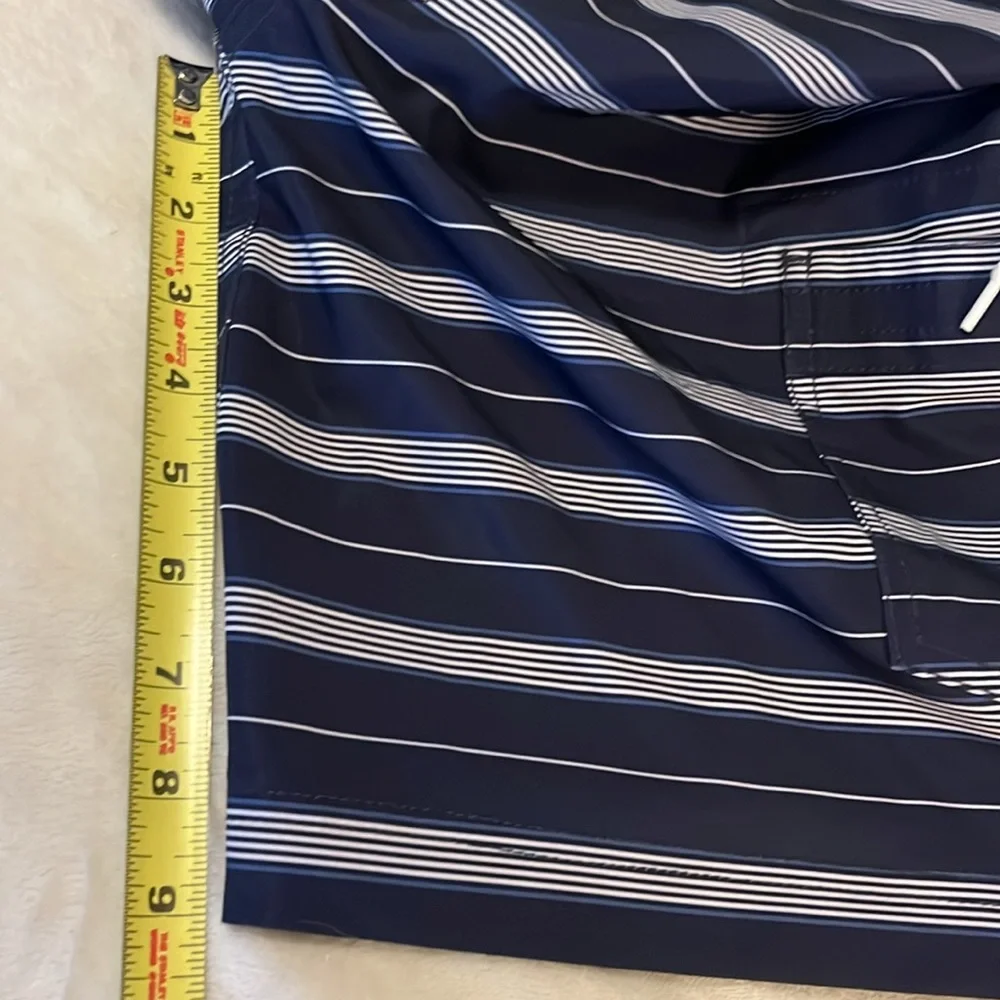 J Crew Men’s Flex Swimwear Striped Navy Blue White Mesh Lining NWT Sz 30